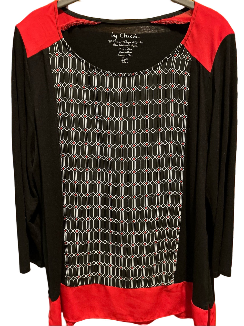 114. WOMENS CHICO’S 2/L DETAIL TOP